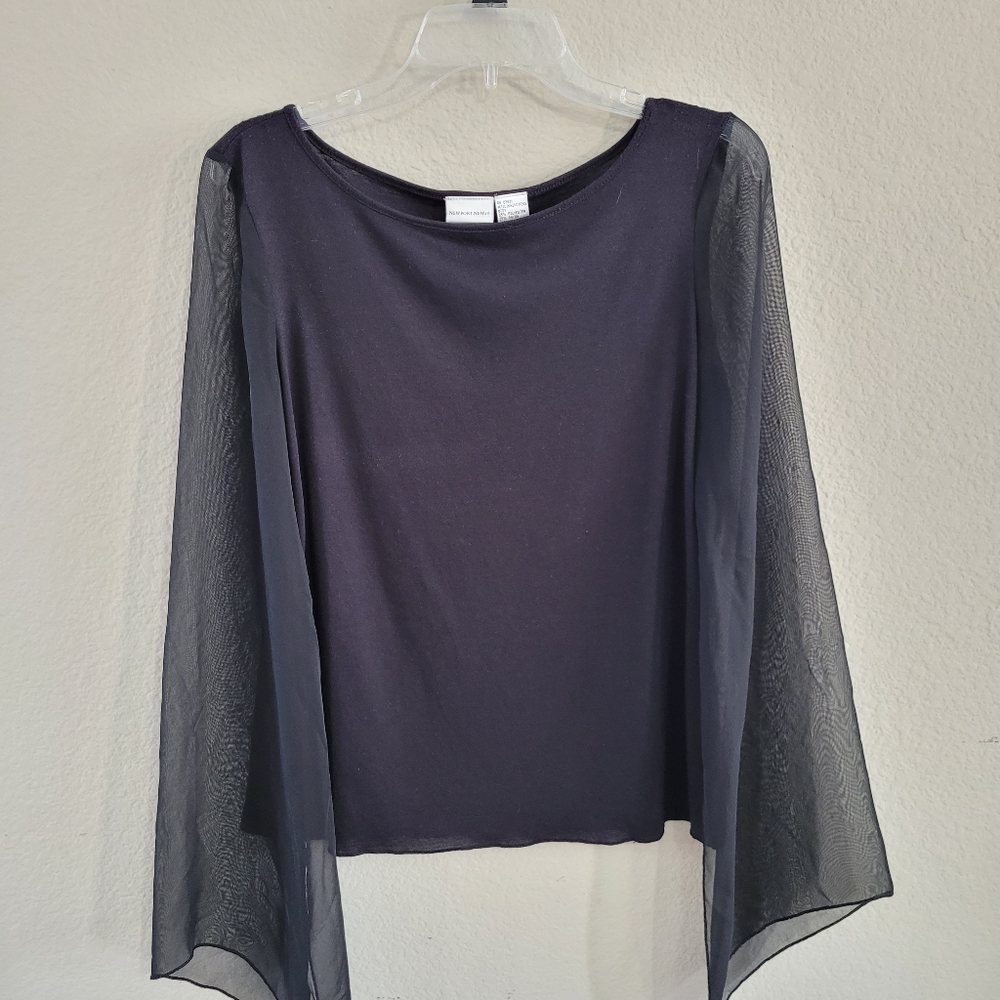 Newport News long sleeve blouse